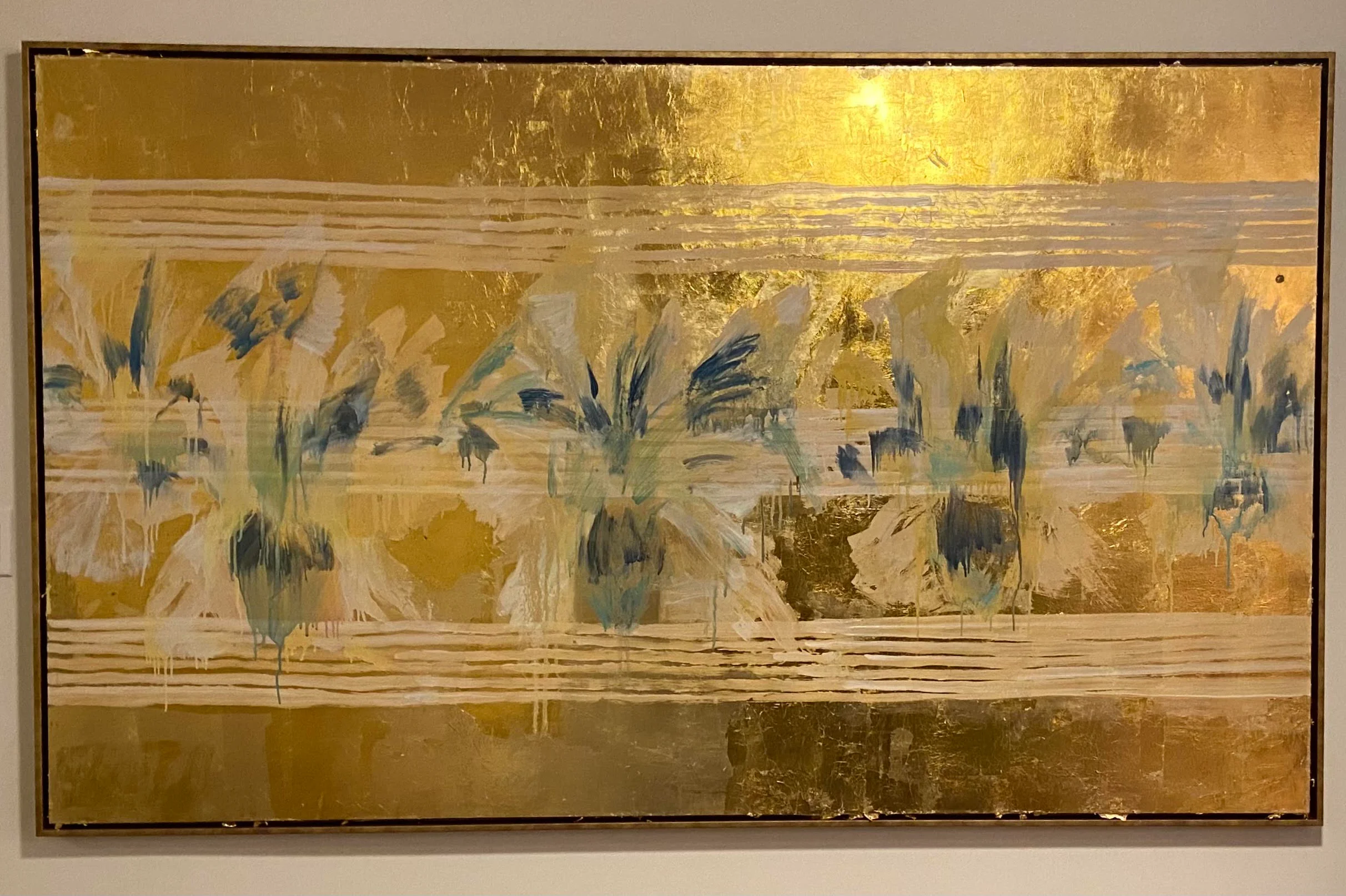 Fleur de Lys on Gold